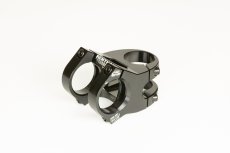 Renthal, V2 Apex. 31.8 x 50mm. Black/Black