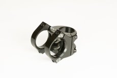 Renthal, V2 Apex. 35 x 40mm. Black/Black