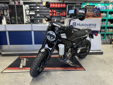 Husqvarna Svartpilen 801 Demo