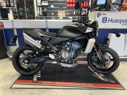 Husqvarna Svartpilen 801 Demo