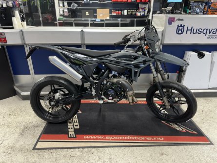 Beta RR Motard 125 T - X Special Edition