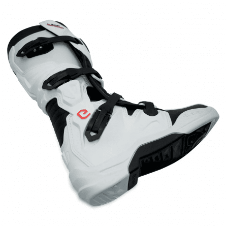 Eleveit X Privilege - White/Black