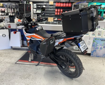 KTM 890 Adventure R